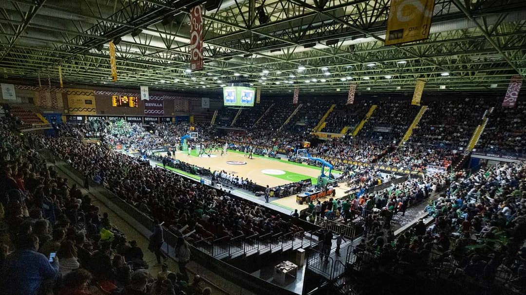 Palacio Municipal de Deportes San Pablo