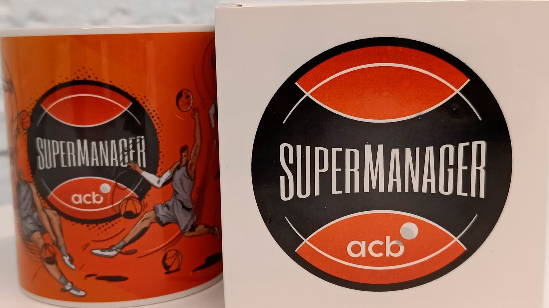 Las nuevas tazas del SuperManager acb