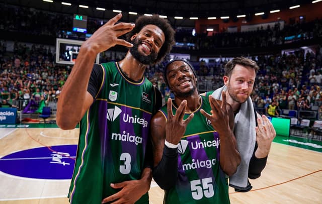 Unicaja domina al Río Breogán y sigue opositando al Playoff (101-83)