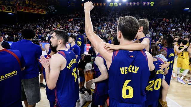 Un Barça coral resiste el huracán Mills y se pone a un paso de la final (97-89)