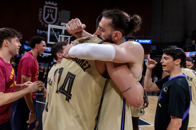 El Barça, a la final por la vía rápida (76-85)