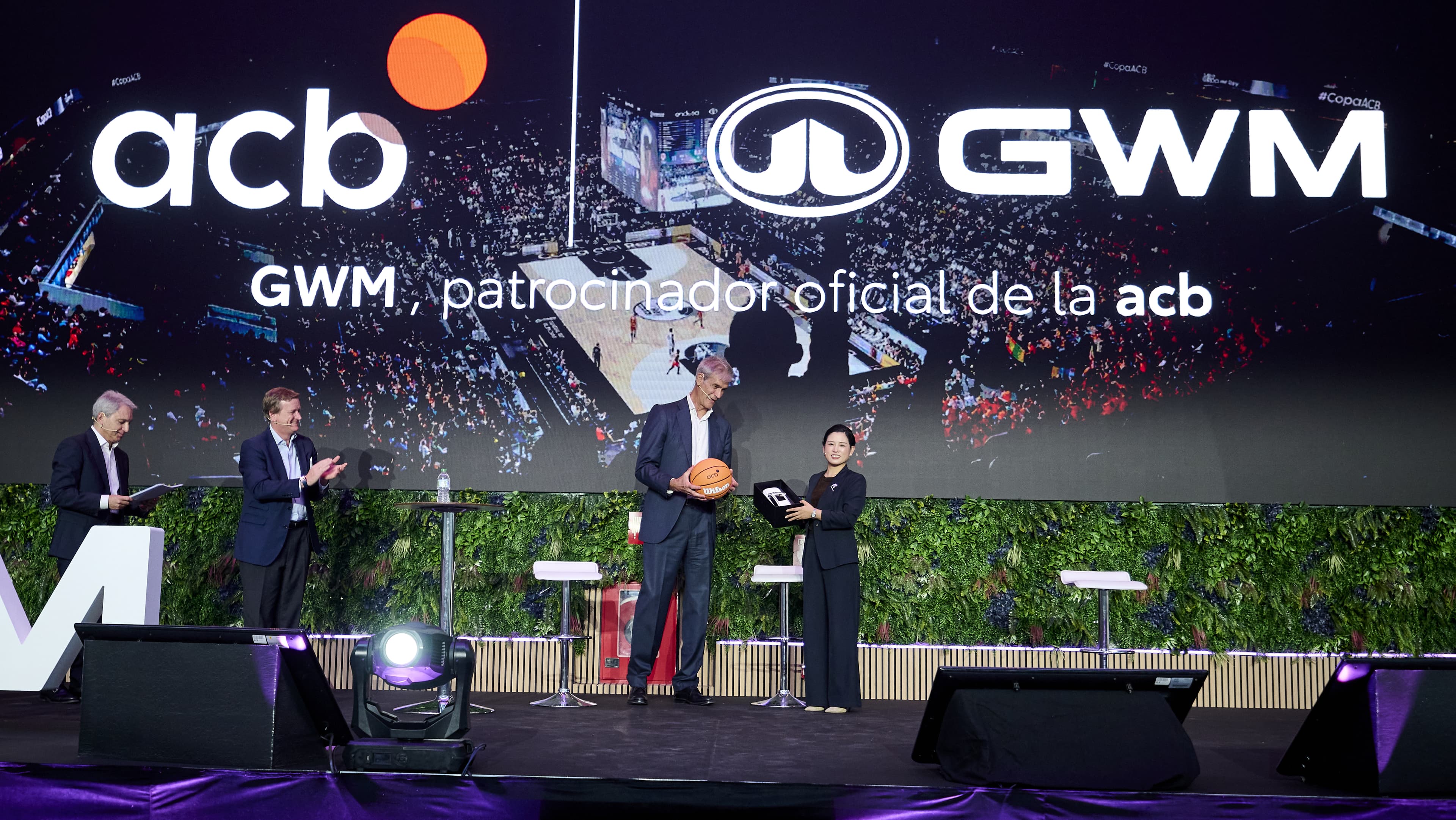 Presentación del acuerdo acb-GWM