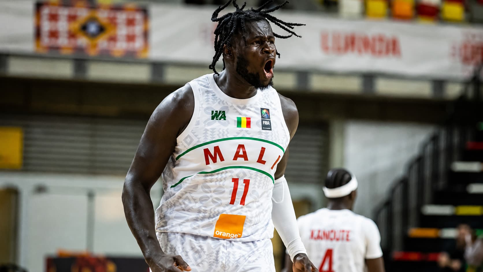 Valencia Basket ficha y cede a Oumar Ballo