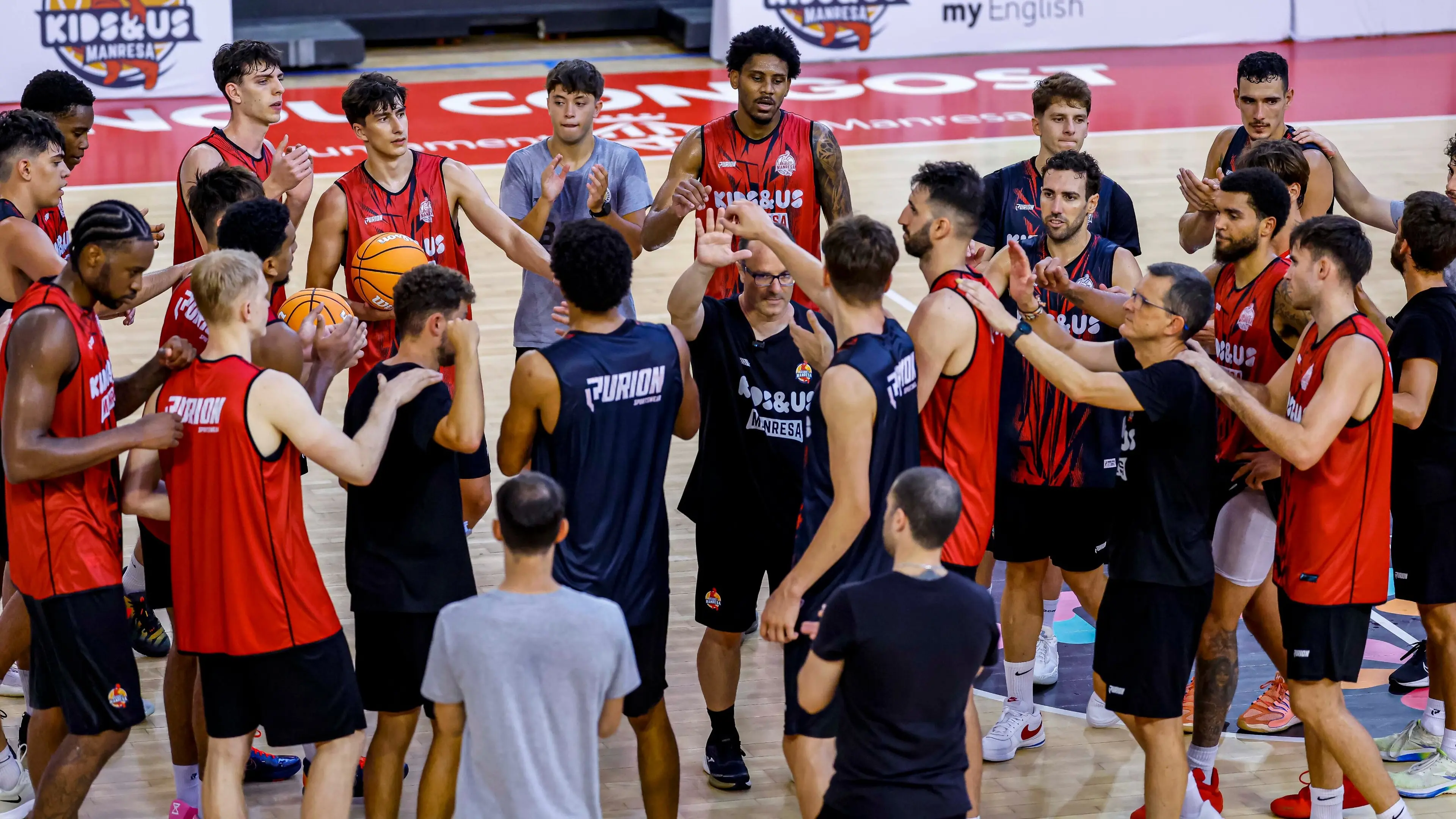 Laprovittola y Ricky Rubio durante el entrenamiento de Asisa Joventut