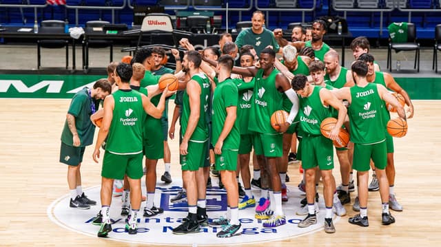 El Unicaja vuelve a la acción
