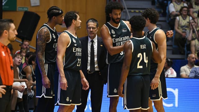 El Real Madrid gana en la prórroga a Monbus Obradoiro