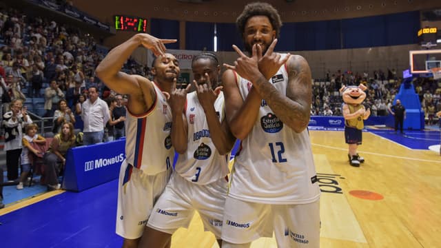 Soriano sella el sufrido triunfo obradoirista (91-89)