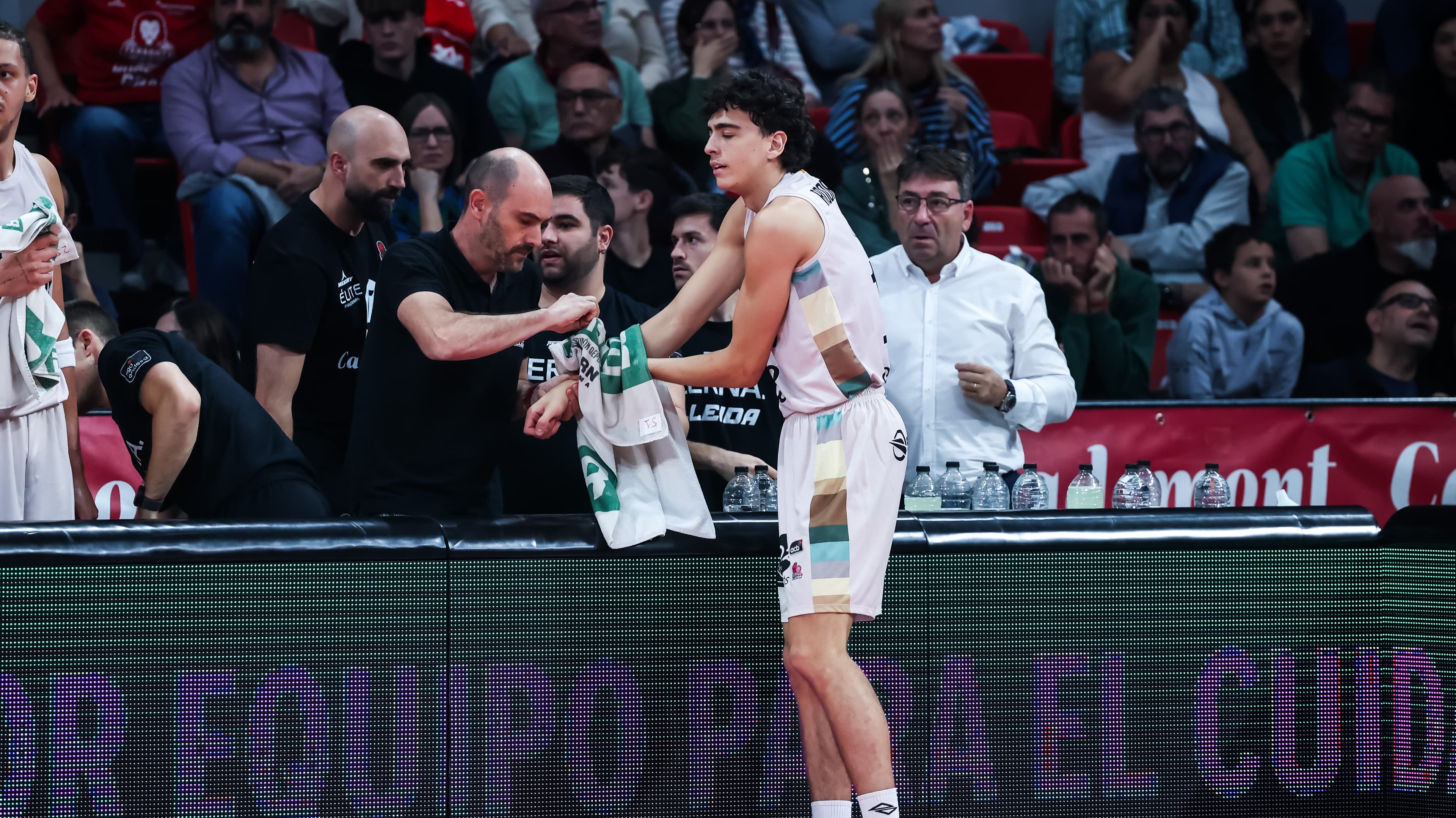 Adrià Rodríguez, lesionado